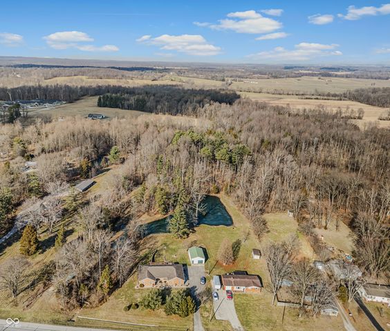 6370 W State Road 46, Columbus, IN 47201