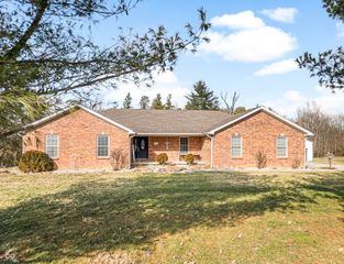 6370 W State Road 46, Columbus, IN 47201