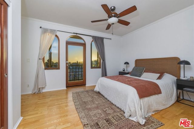 828 N Hudson Avenue 214, Los Angeles, CA 90038