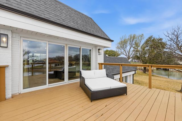 11160 Stanfield Road, Azle, TX 76020