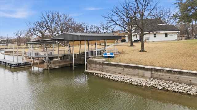 11160 Stanfield Road, Azle, TX 76020