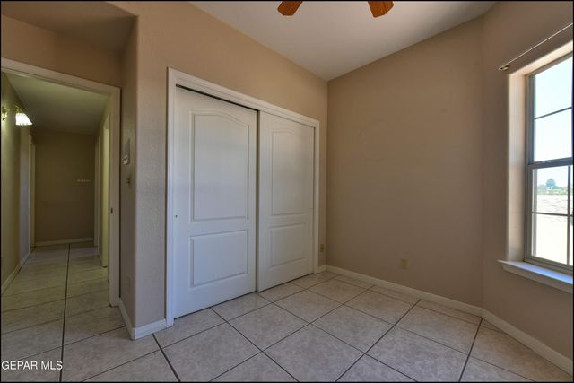 573 BLUFF CANYON Circle, El Paso, TX 79912
