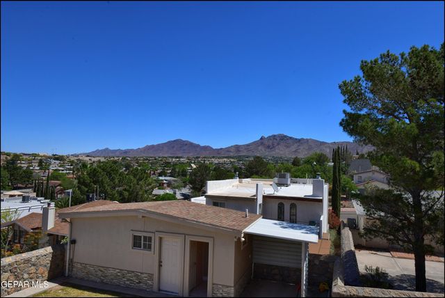 573 BLUFF CANYON Circle, El Paso, TX 79912