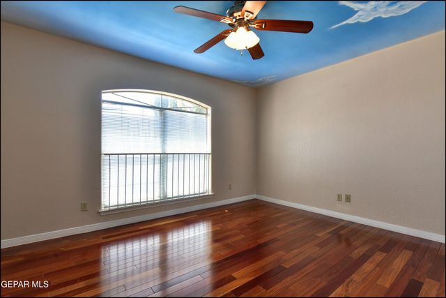 573 BLUFF CANYON Circle, El Paso, TX 79912