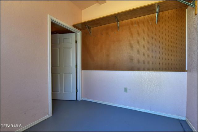 573 BLUFF CANYON Circle, El Paso, TX 79912