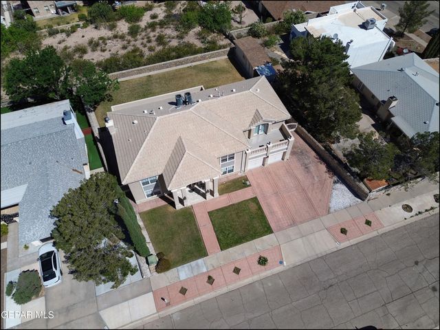 573 BLUFF CANYON Circle, El Paso, TX 79912
