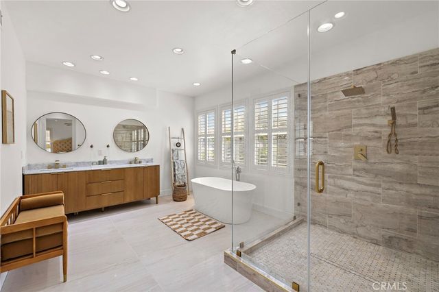 30 Palazzo, Newport Beach, CA 92660