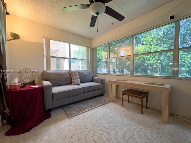 9801 Sunrise Lakes Blvd 203, Sunrise, FL 33322