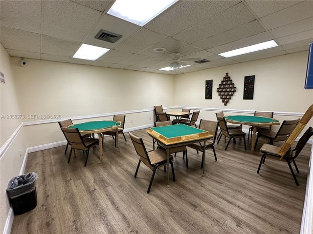 9801 Sunrise Lakes Blvd 203, Sunrise, FL 33322