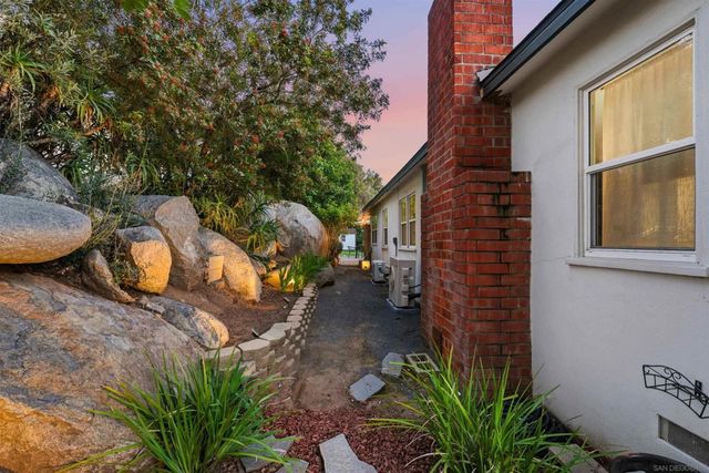 135 E 10th, Escondido, CA 92025