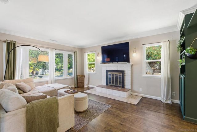 135 E 10th, Escondido, CA 92025