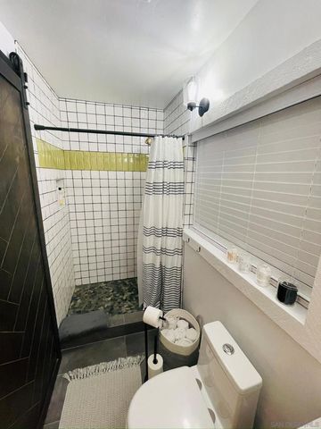 135 E 10th, Escondido, CA 92025