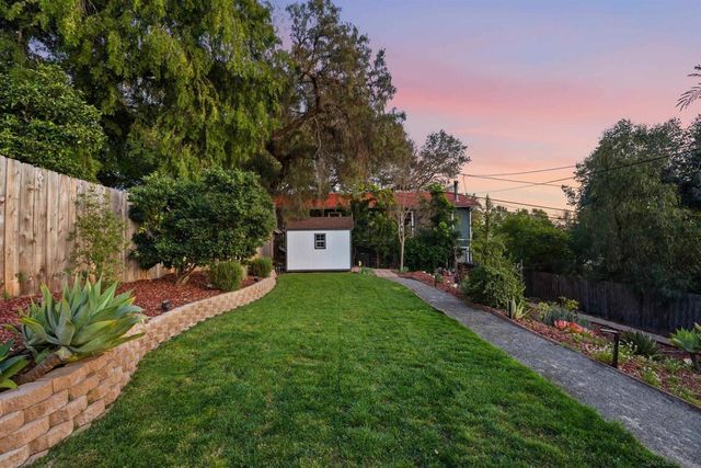 135 E 10th, Escondido, CA 92025