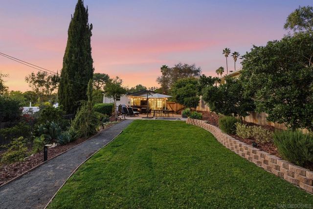 135 E 10th, Escondido, CA 92025