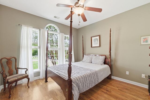 9920 Cloverlan Hills Drive, Ooltewah, TN 37363
