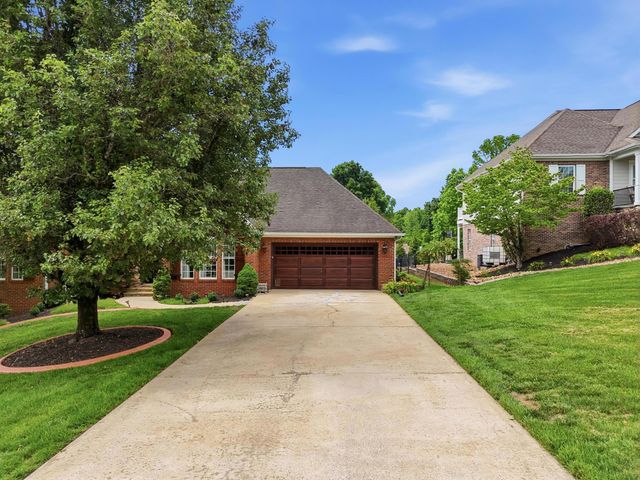9920 Cloverlan Hills Drive, Ooltewah, TN 37363