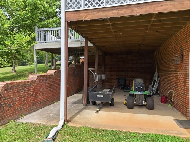 9920 Cloverlan Hills Drive, Ooltewah, TN 37363