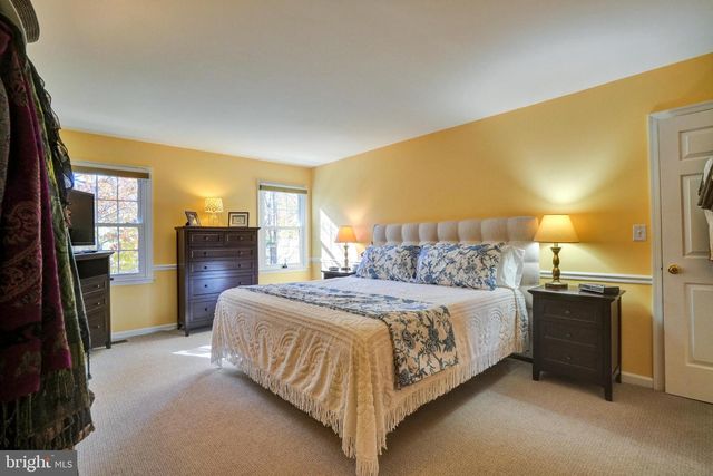 1521 E SEDONA DR, Downingtown, PA 19335