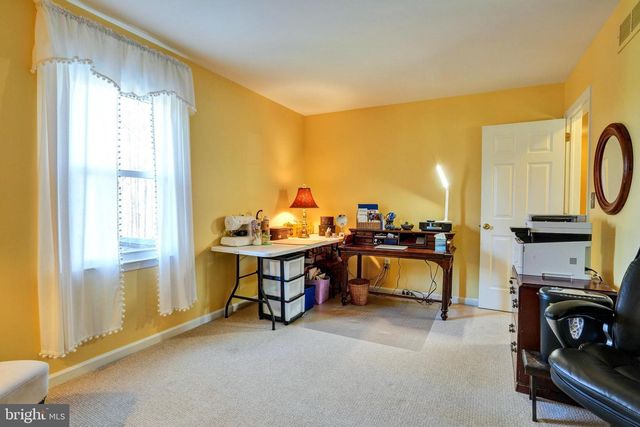 1521 E SEDONA DR, Downingtown, PA 19335