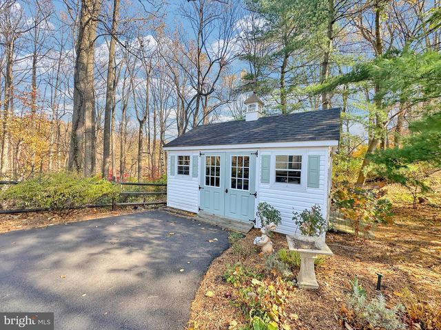 1521 E SEDONA DR, Downingtown, PA 19335