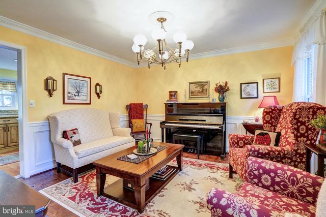 1521 E SEDONA DR, Downingtown, PA 19335