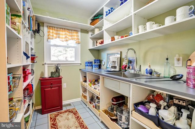 1521 E SEDONA DR, Downingtown, PA 19335