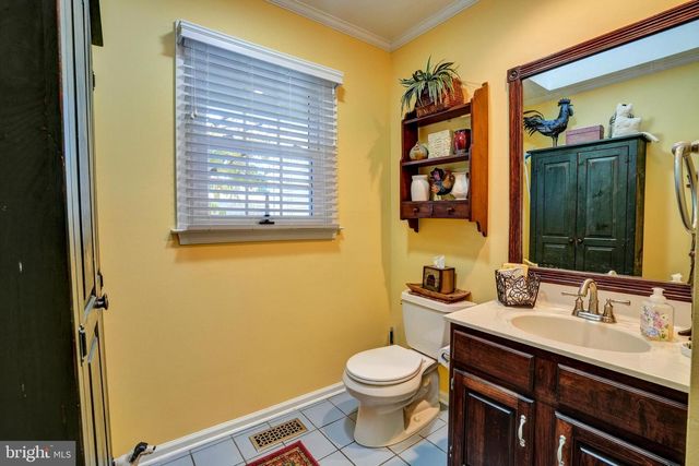 1521 E SEDONA DR, Downingtown, PA 19335