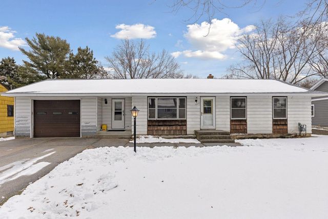 6216 Ridge Drive, Woodbury, MN 55125