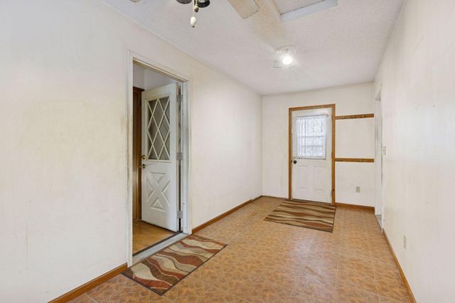 6216 Ridge Drive, Woodbury, MN 55125