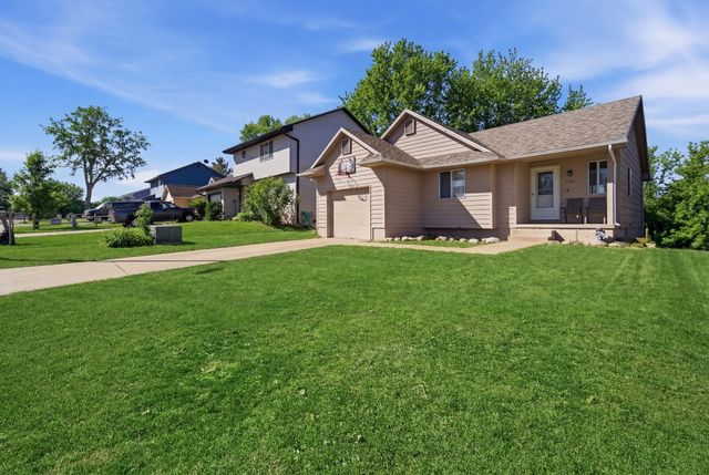 2510 SE 18th Street, Des Moines, IA 50320