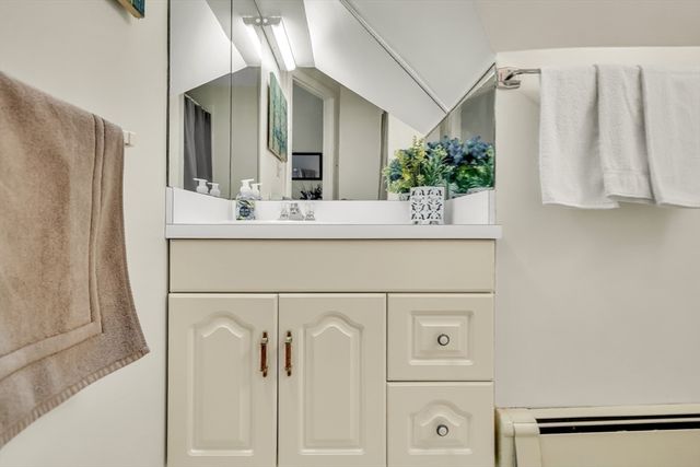 1083 Walnut St, Newton, MA 02461