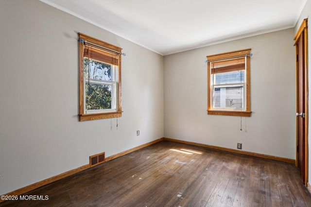 15 Woolley Avenue, Long Branch, NJ 07740