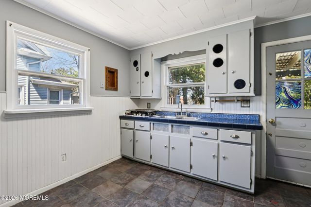 15 Woolley Avenue, Long Branch, NJ 07740