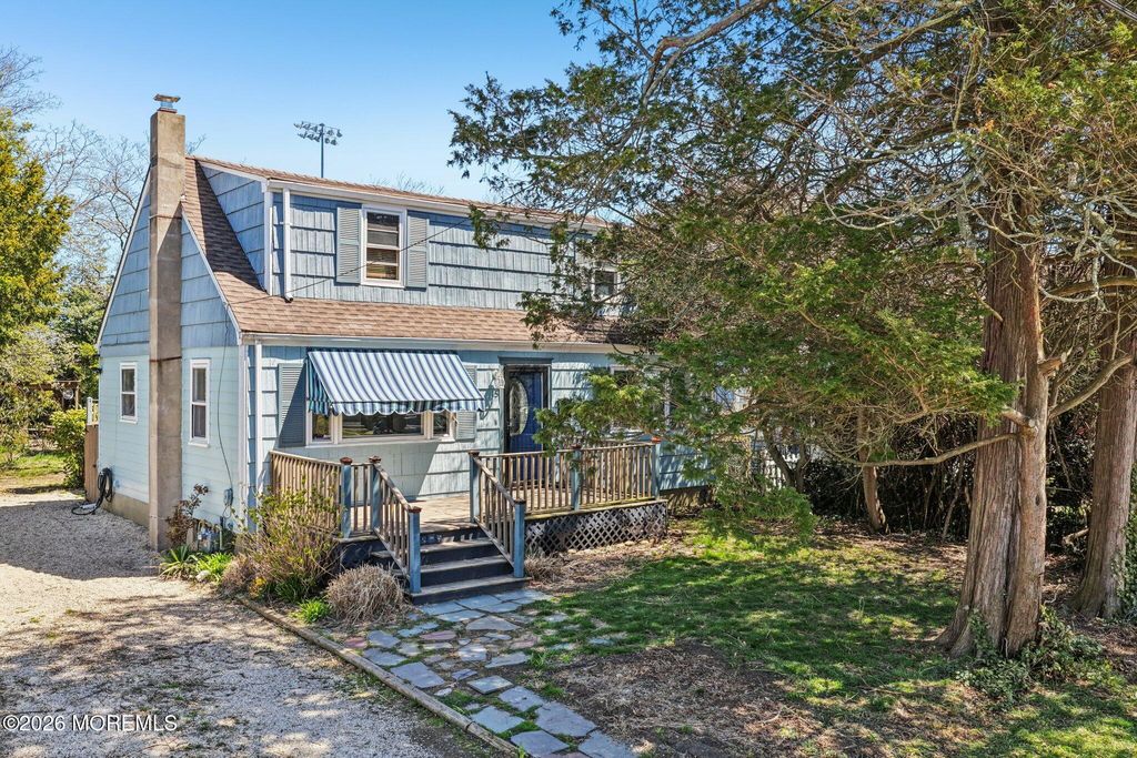 15 Woolley Avenue, Long Branch, NJ 07740