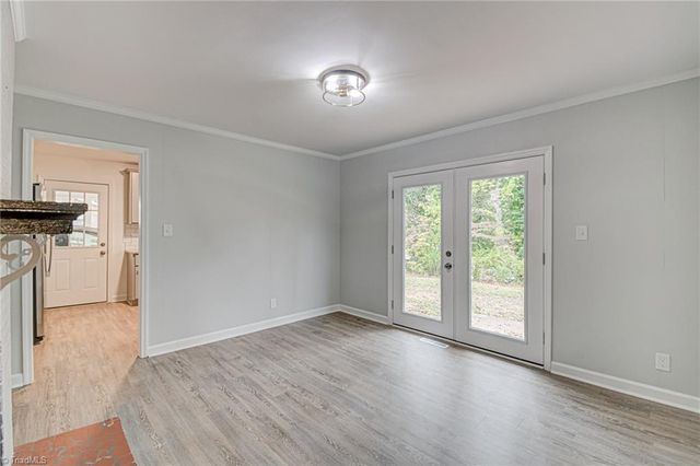 5430 Phillips Bridge Road, Winston-salem, NC 27104