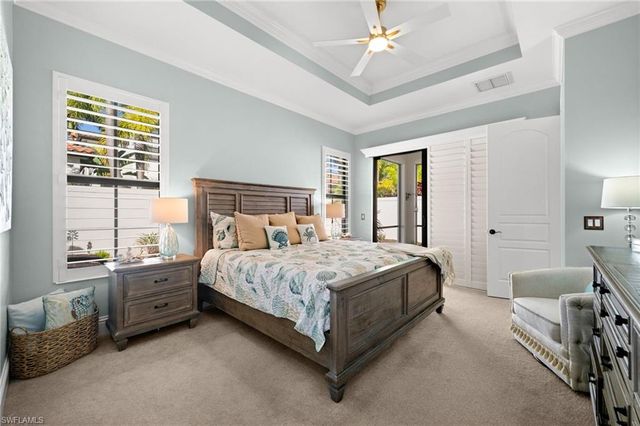 8000 Cordoba PL, Naples, FL 34113