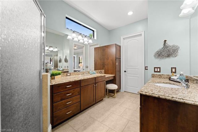 8000 Cordoba PL, Naples, FL 34113