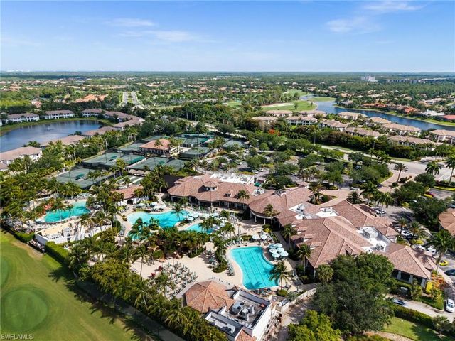 8000 Cordoba PL, Naples, FL 34113