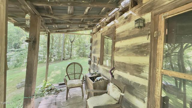 389 Adams Chapel Road, Blountville, TN 37617