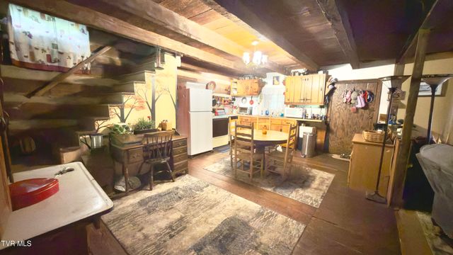 389 Adams Chapel Road, Blountville, TN 37617