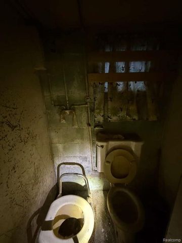 6137 Proctor Street, Detroit, MI 48210