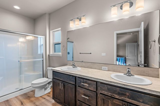 591 SW Cassidy Avenue, Madras, OR 97741