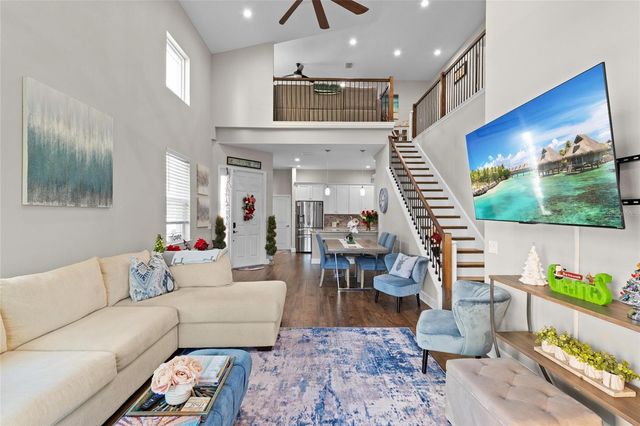 1444 RIDGE TERRACE, Tarpon Springs, FL 34689