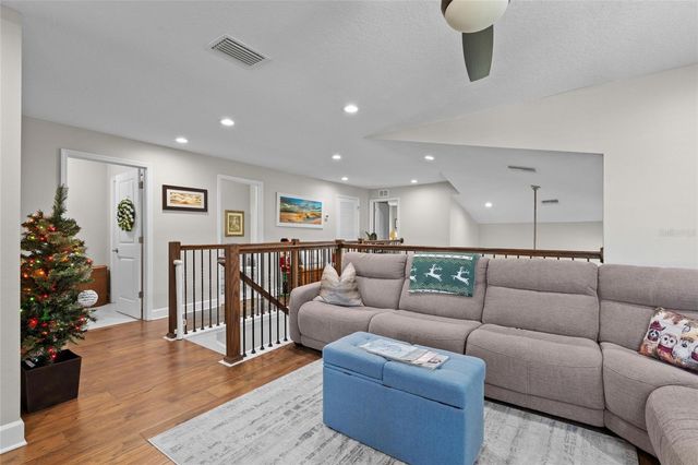 1444 RIDGE TERRACE, Tarpon Springs, FL 34689