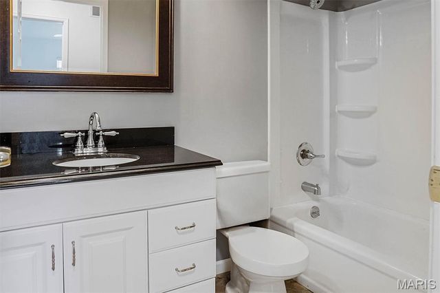 5863 Brouk Valley Drive, House Springs, MO 63051