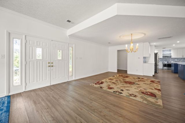 237 Hickory Avenue, Somerset, KY 42503