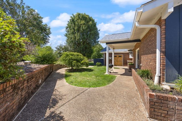 237 Hickory Avenue, Somerset, KY 42503