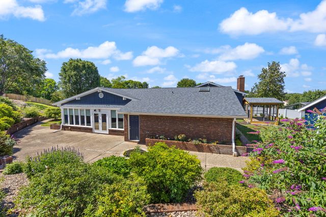 237 Hickory Avenue, Somerset, KY 42503