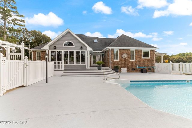 2198 Bill Hooks Road, Whiteville, NC 28472