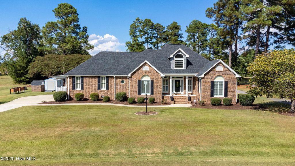 2198 Bill Hooks Road, Whiteville, NC 28472